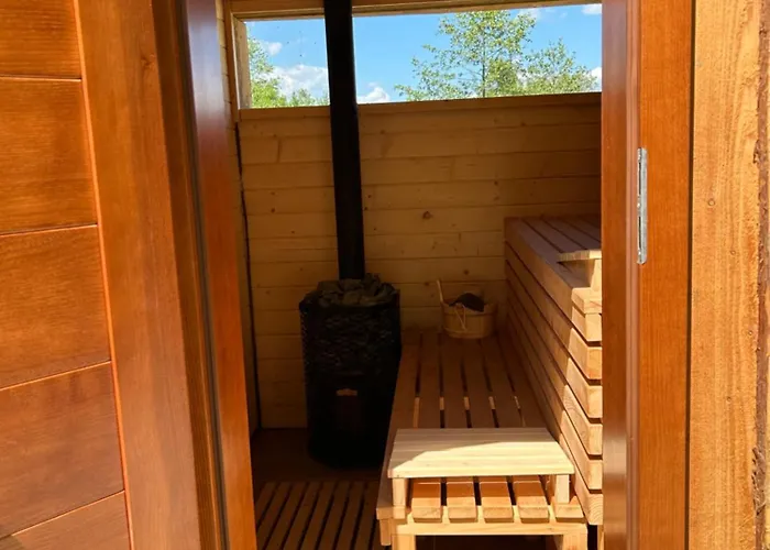 Rogaty Nad Zalewem 別荘 ドプチツェ